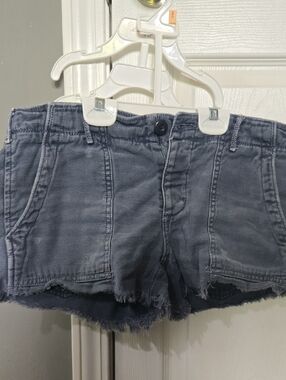 American Eagle Outfitters faded blue denim shorts
